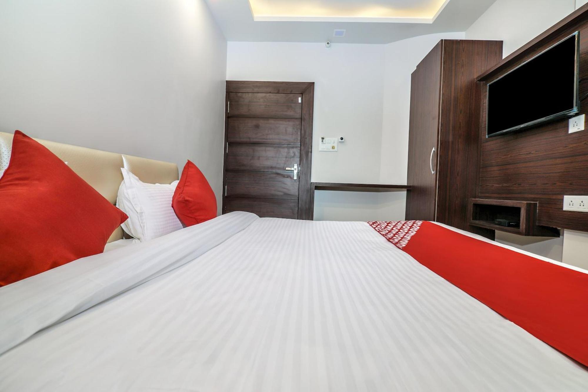 Hotel O Pushkar Talhati Ajmer Eksteriør billede